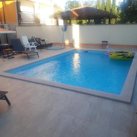 Apartments Residence V Porec Luaran gambar